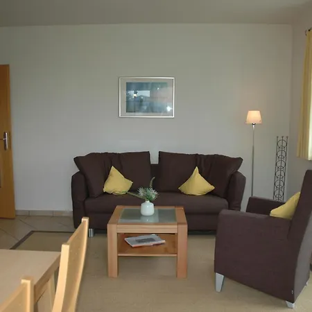 Duenenhaus Mit Meerblick, Schwimmbadnutzung Inklusive * Goehren (Ruegen)