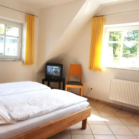 Duenenhaus Mit Meerblick, Schwimmbadnutzung Inklusive Apartmán Goehren (Ruegen)